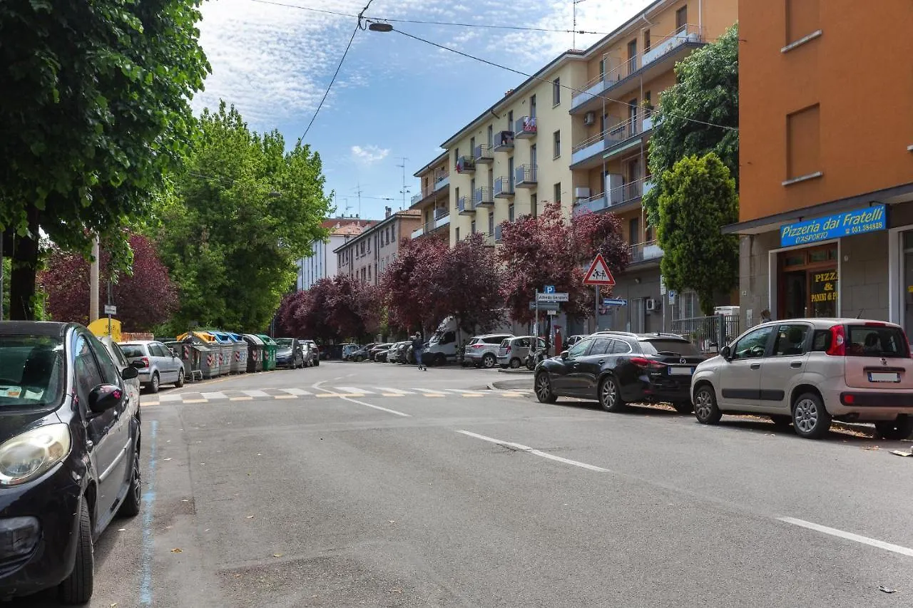 The Green Door - Ospedale Maggiore Studio Bologna Italien