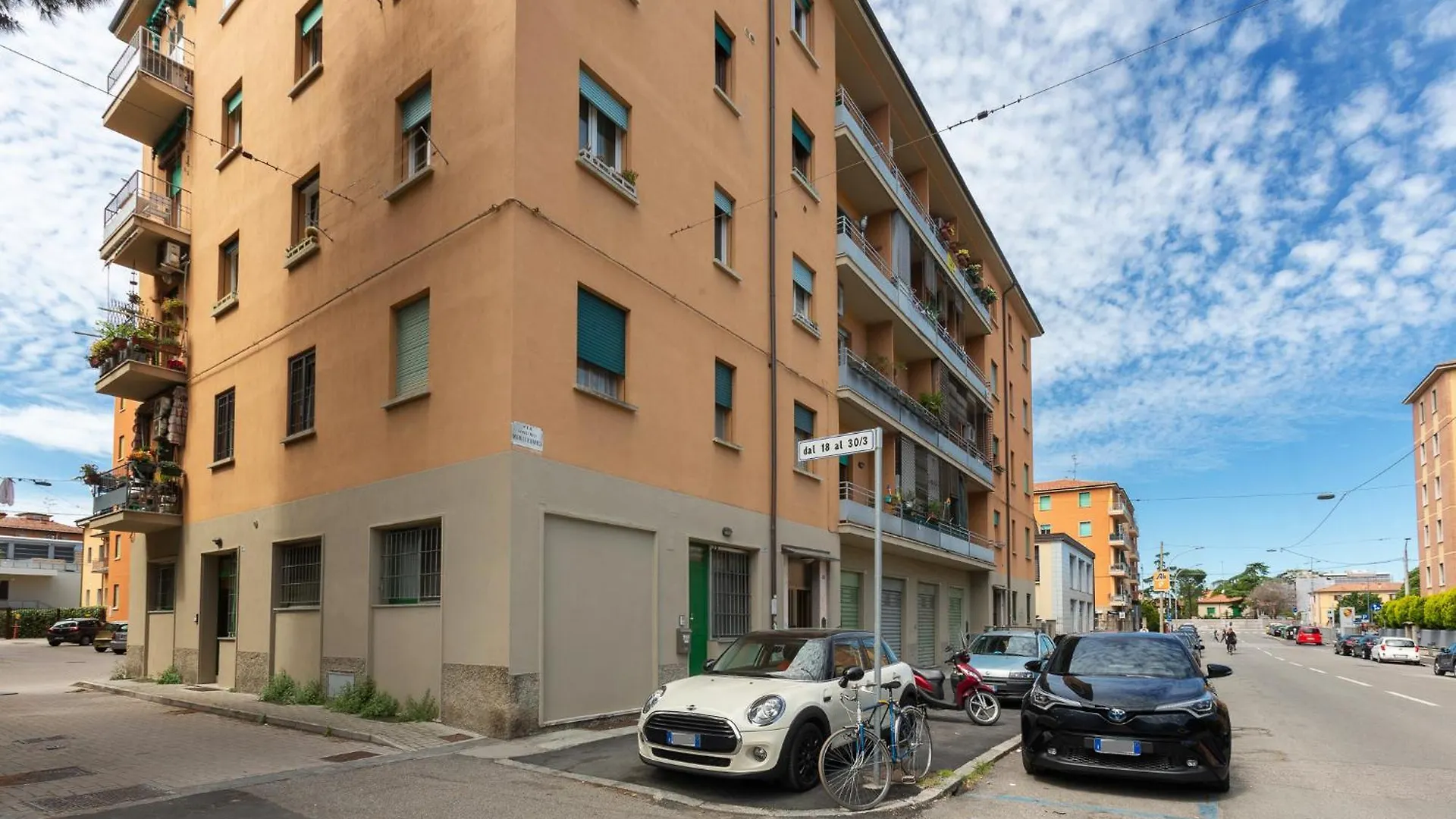 Lejlighed The Green Door - Ospedale Maggiore Studio Bologna