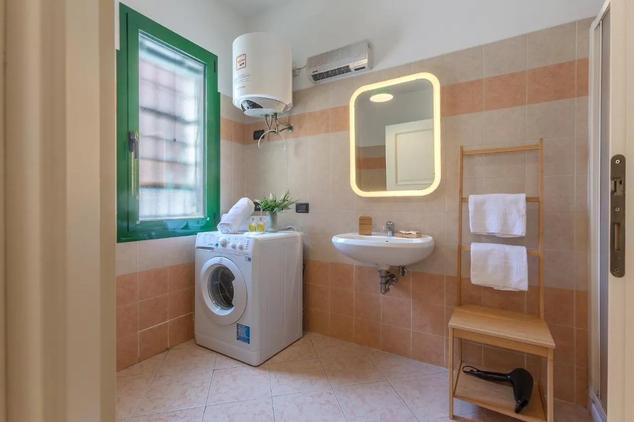 The Green Door - Ospedale Maggiore Studio Bologna